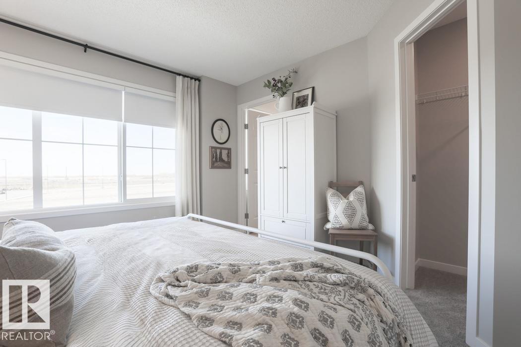Photo 6 of 2731 193 St Nw, Edmonton AB