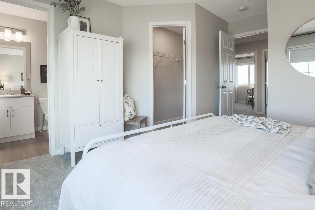 Photo 8 of 2731 193 St Nw, Edmonton AB