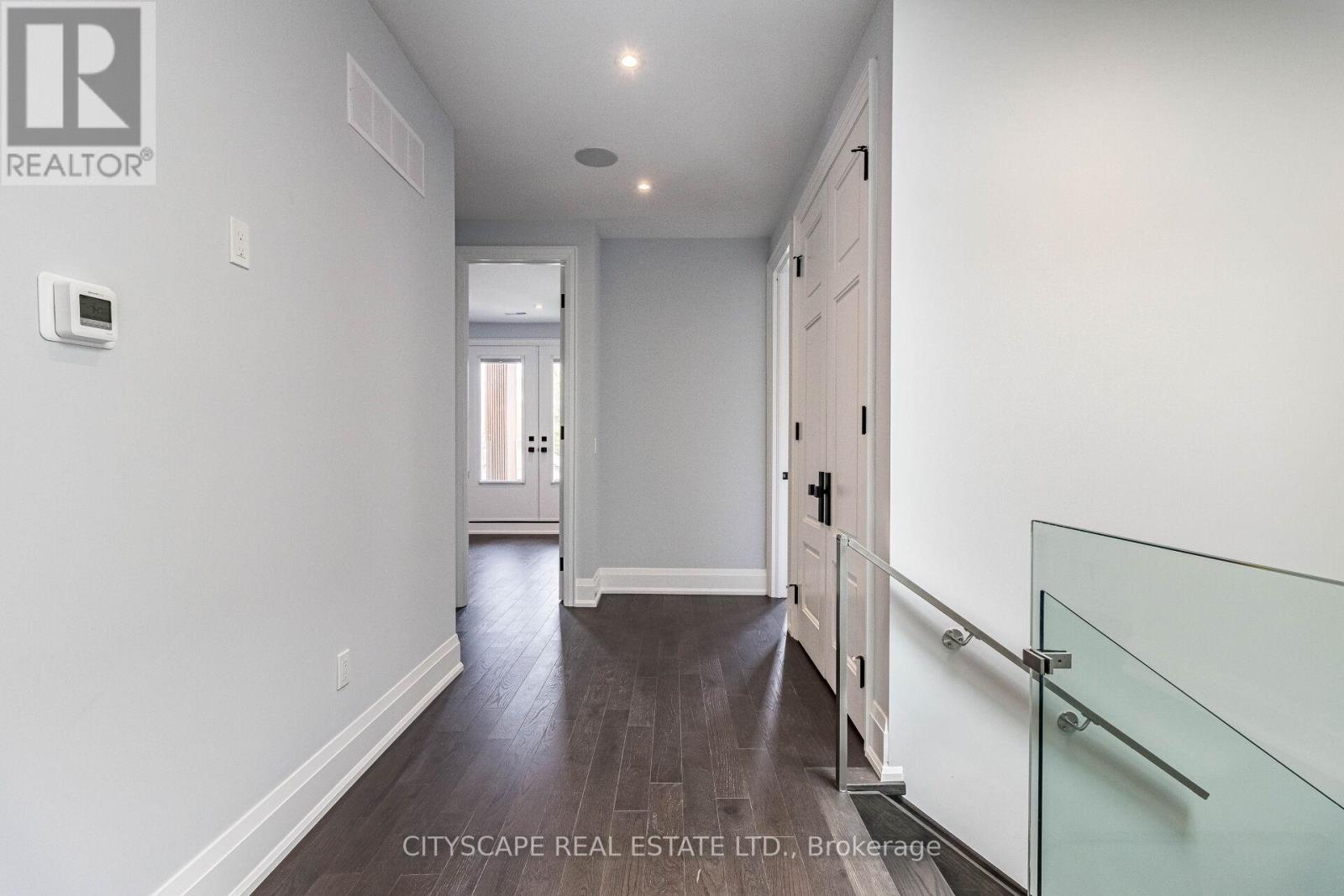 Photo 50 of 4 Birchlawn Avenue, Toronto ON
