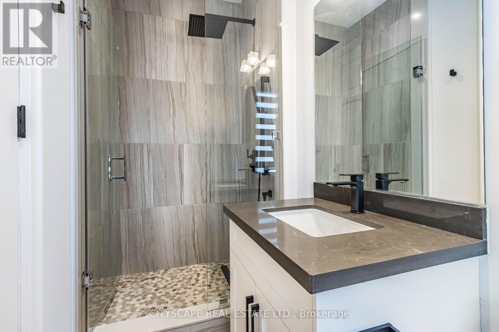 Photo 1 of 4 Birchlawn Avenue, Toronto ON