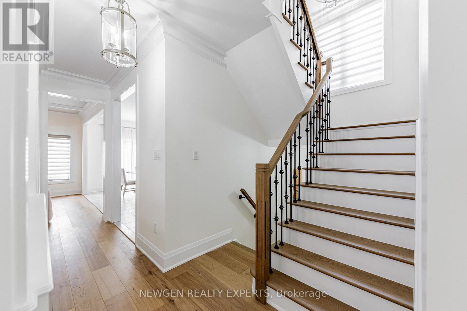 Single Family House for Sale in  PETTICOAT ROAD Vaughan (Patterson) 