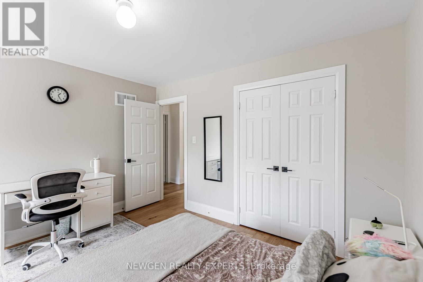 Single Family House for Sale in  PETTICOAT ROAD Vaughan (Patterson) 