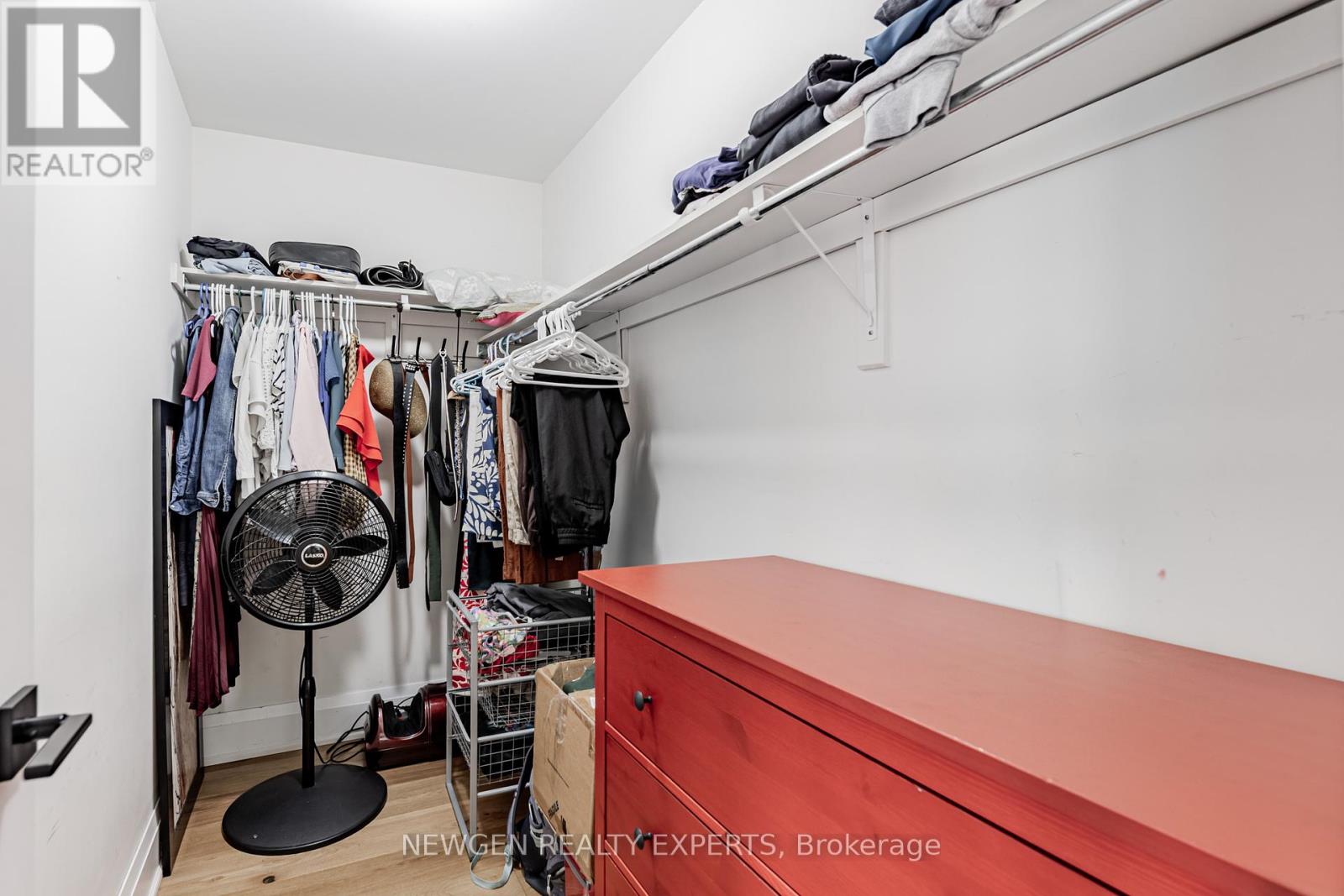 Single Family House for Sale in  PETTICOAT ROAD Vaughan (Patterson) 