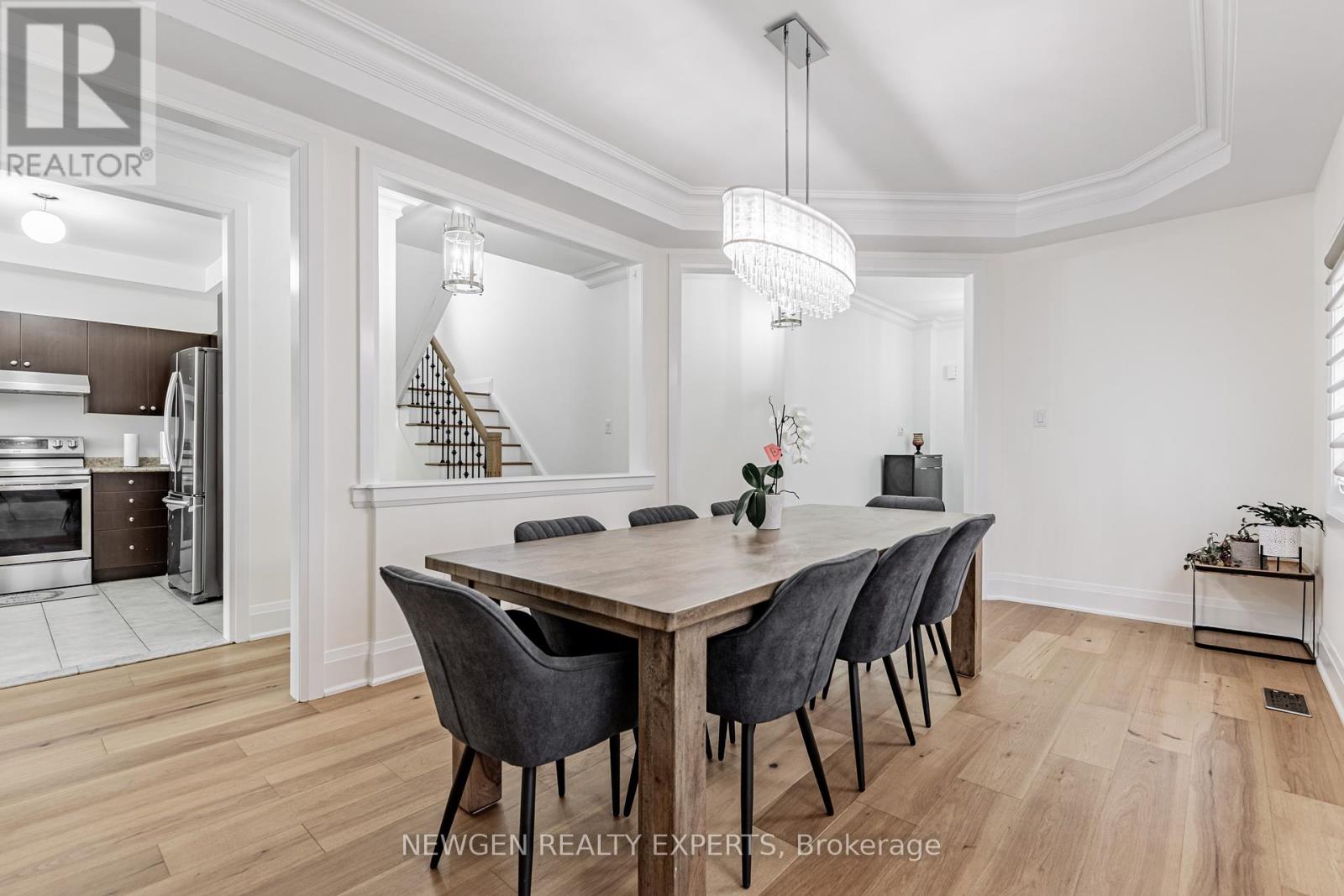 Single Family House for Sale in  PETTICOAT ROAD Vaughan (Patterson) 