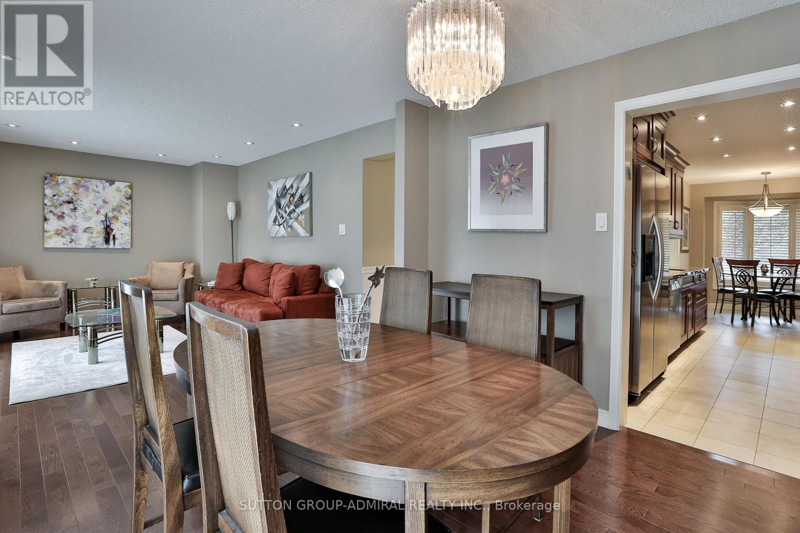 Photo 31 of 135 Heatherton Way, Vaughan ON
