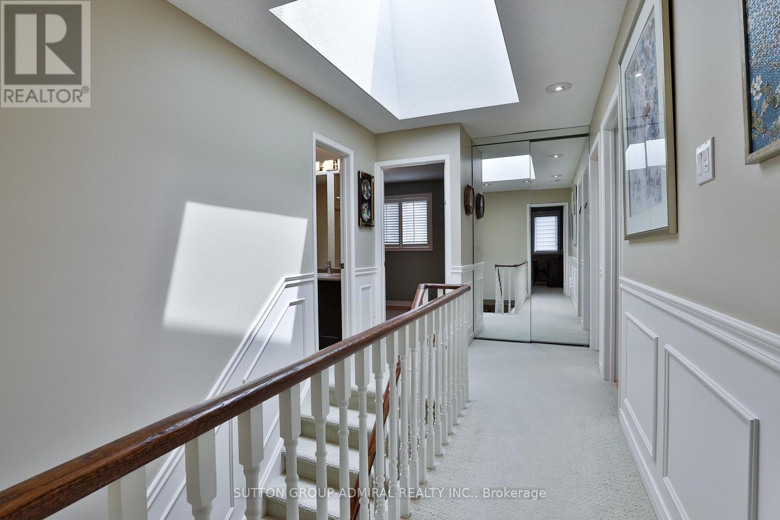 Photo 35 of 135 Heatherton Way, Vaughan ON