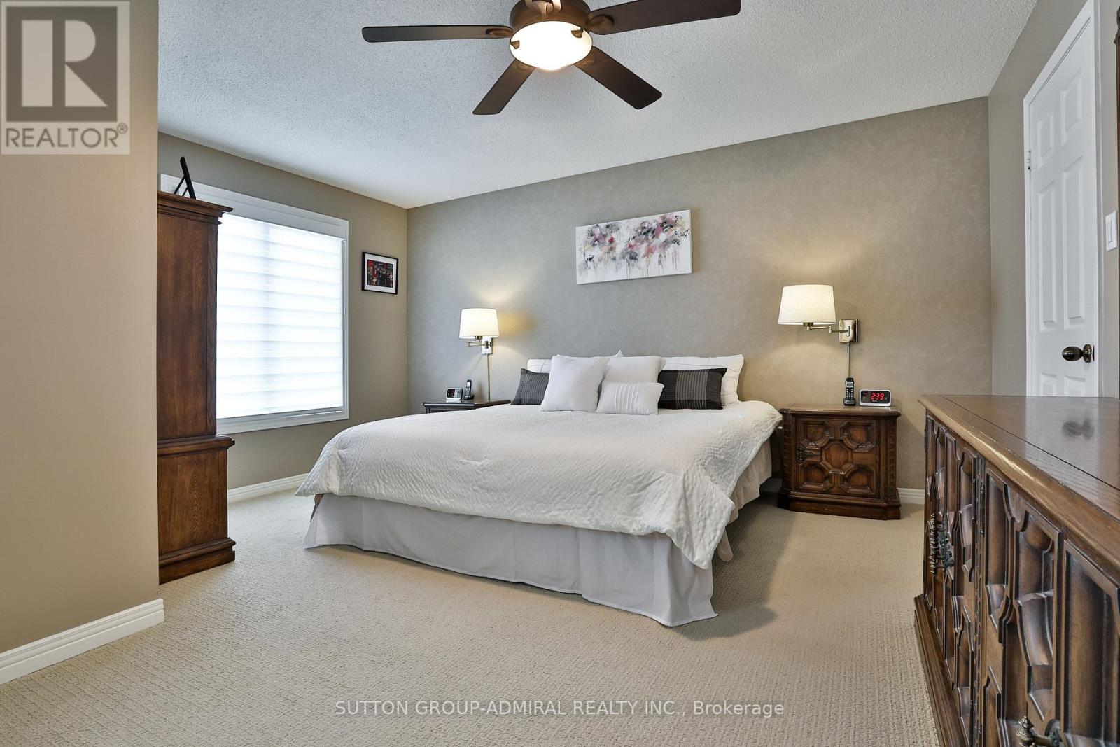 Photo 40 of 135 Heatherton Way, Vaughan ON