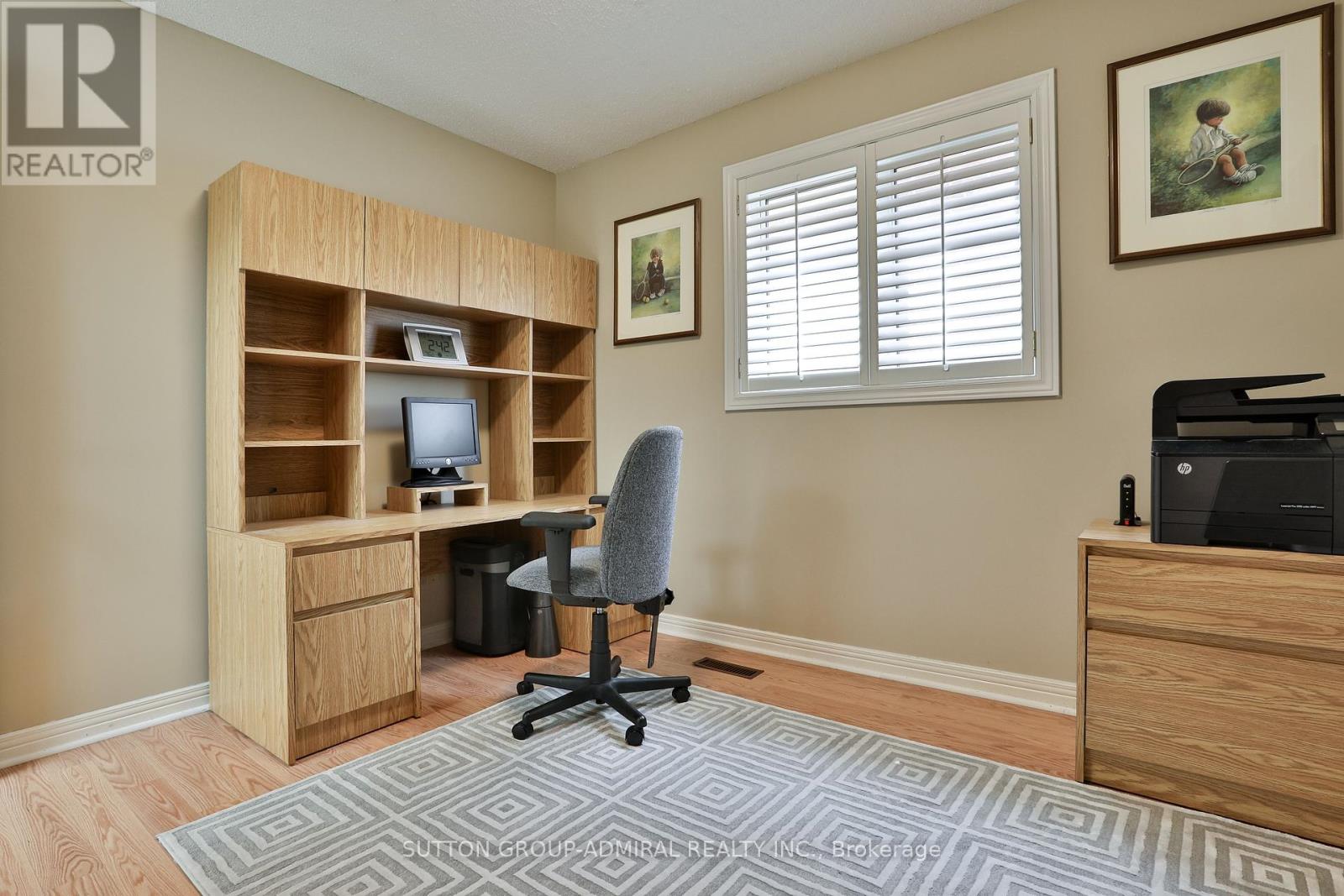 Photo 46 of 135 Heatherton Way, Vaughan ON