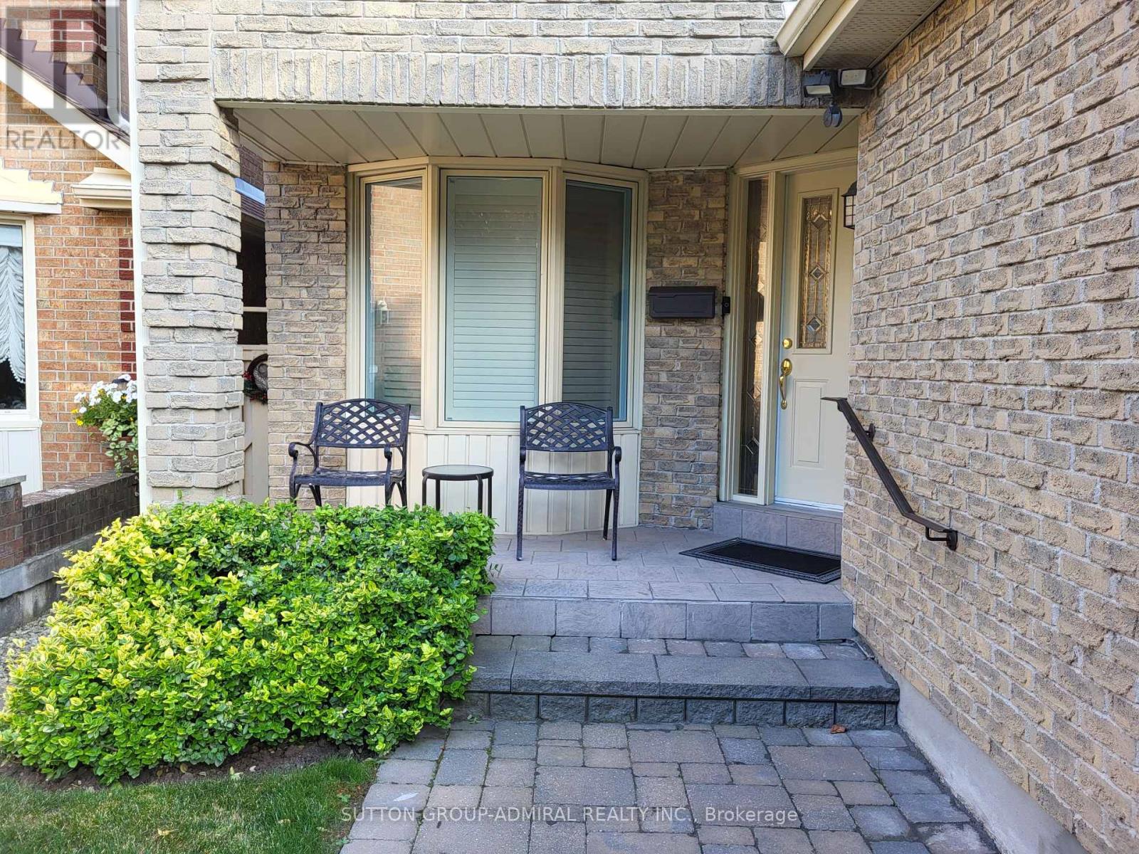Photo 42 of 135 Heatherton Way, Vaughan ON