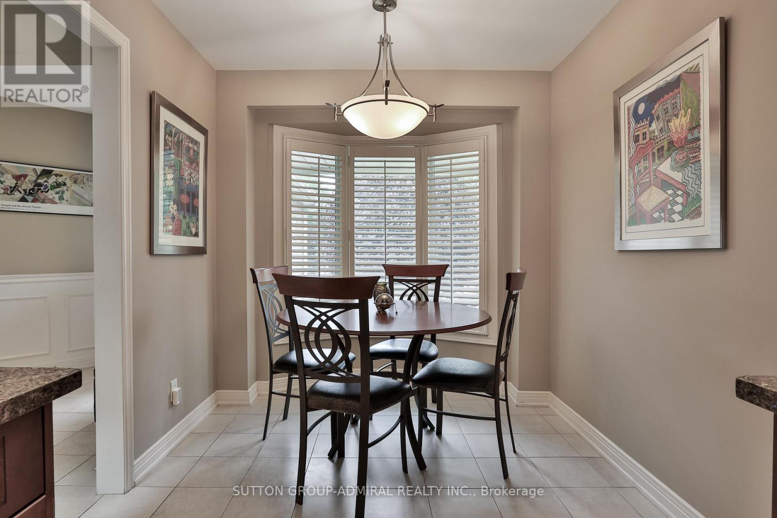 Photo 45 of 135 Heatherton Way, Vaughan ON
