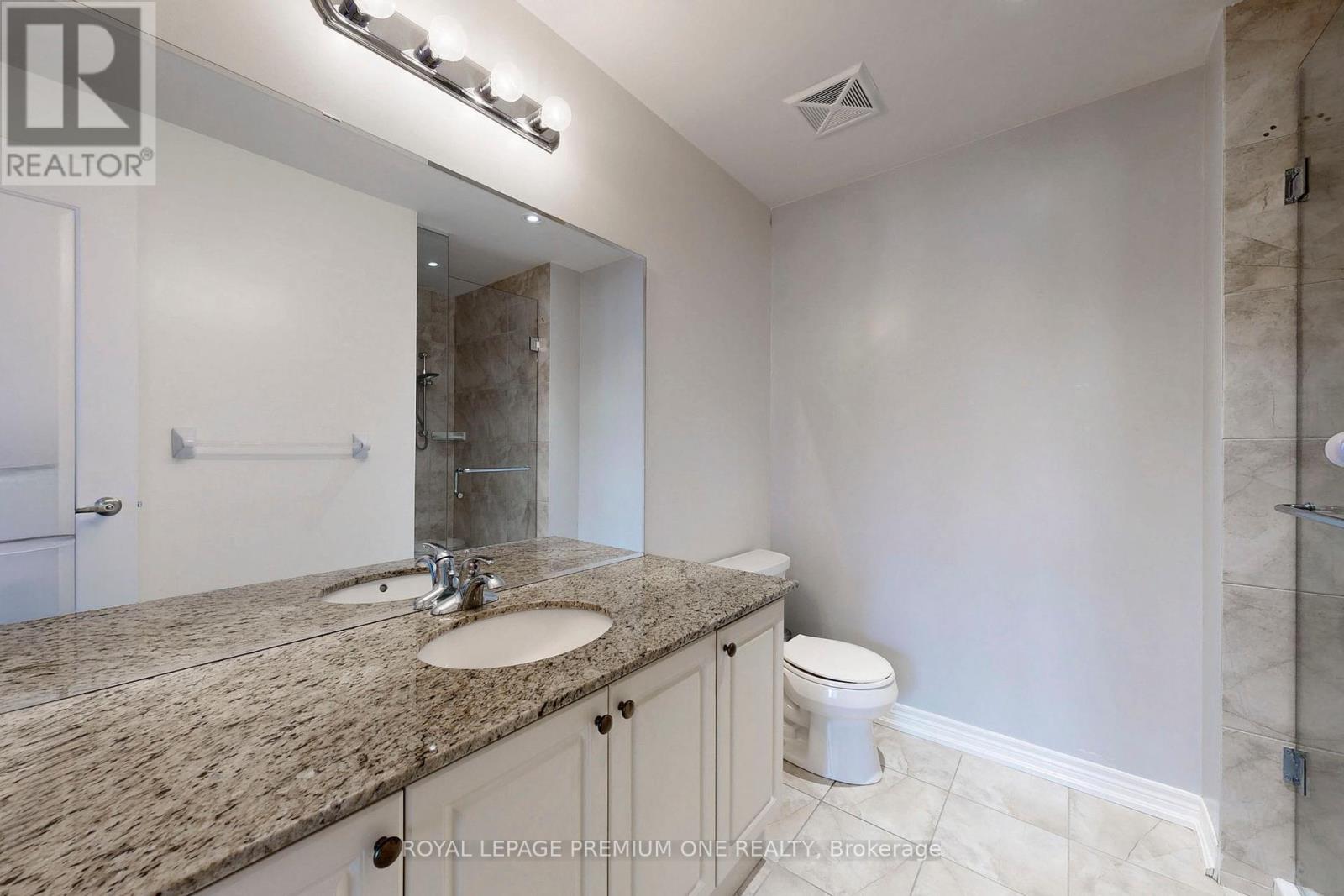 Photo 32 of 1202 9255 Jane Street N, Vaughan ON