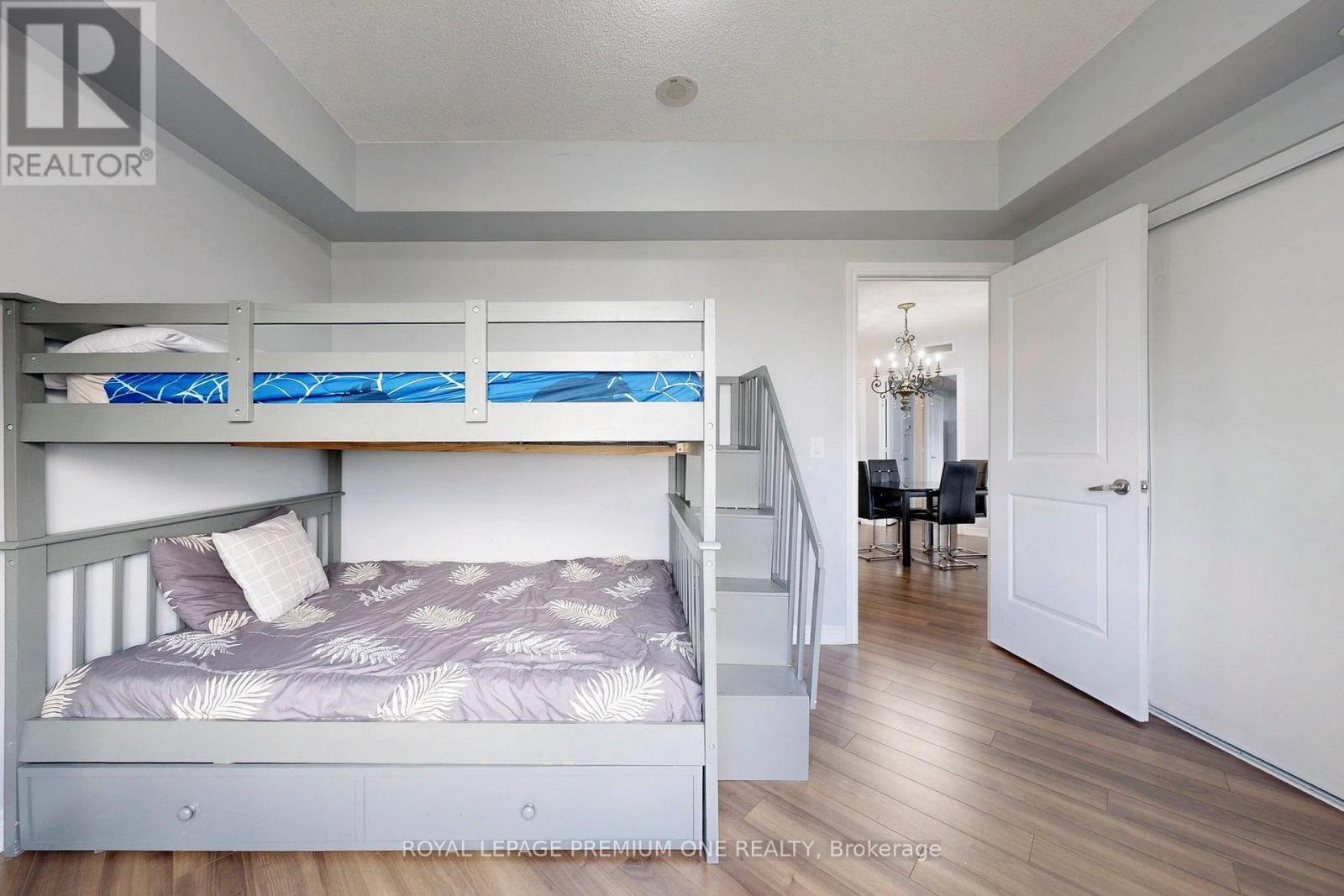 Photo 6 of 1202 9255 Jane Street N, Vaughan ON