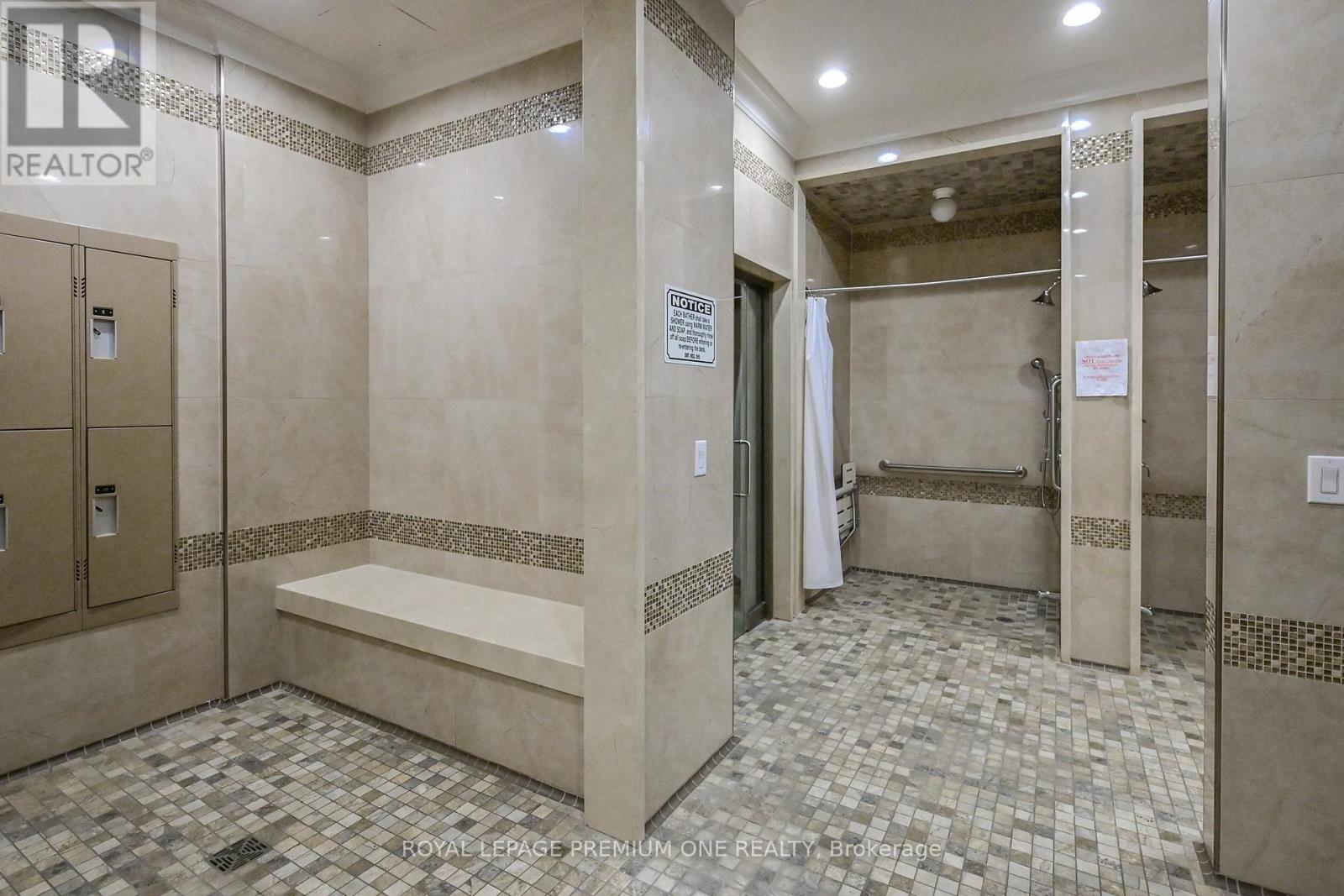 Photo 36 of 1202 9255 Jane Street N, Vaughan ON