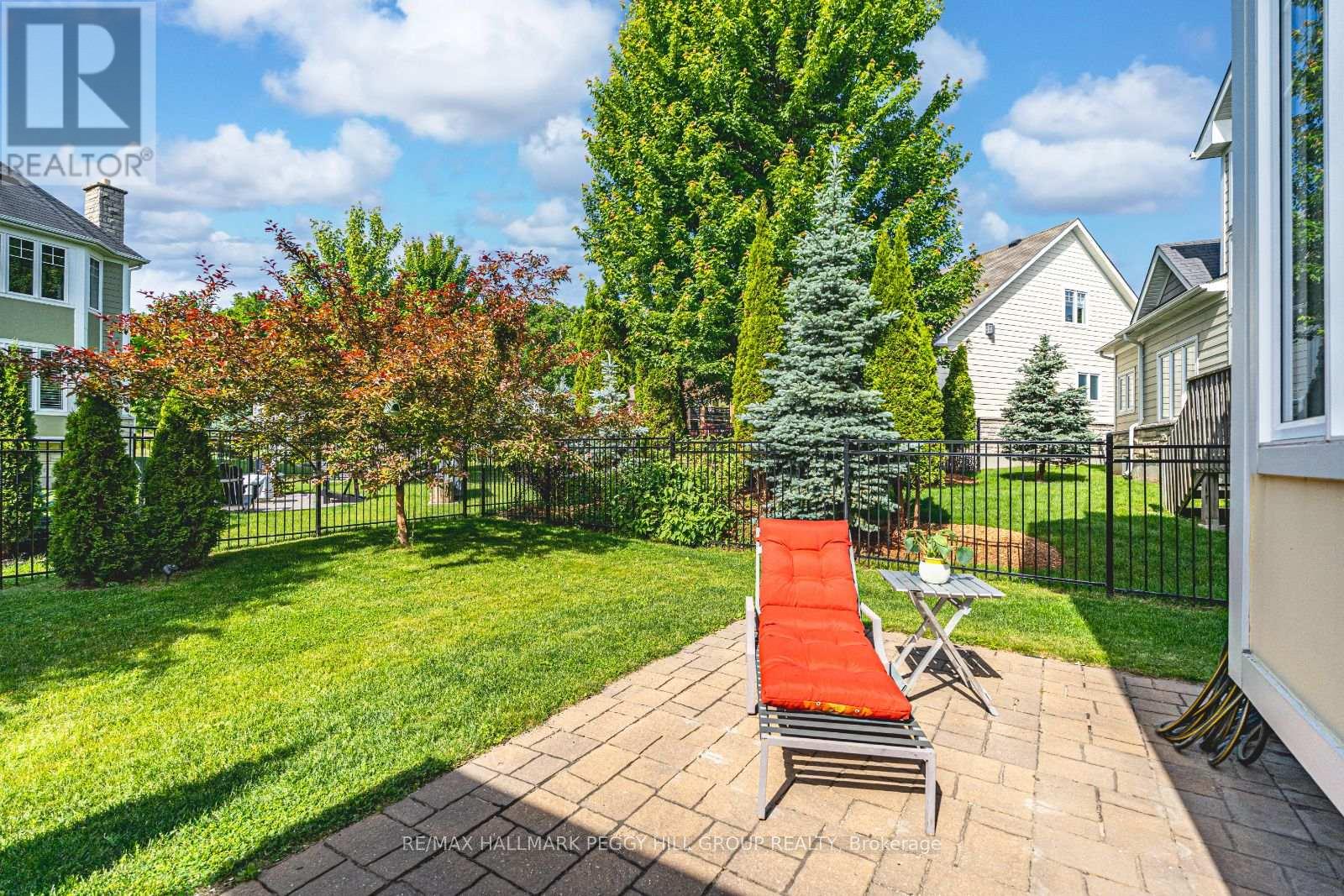 Photo 11 of 9 Riverwalk Place, Midland ON