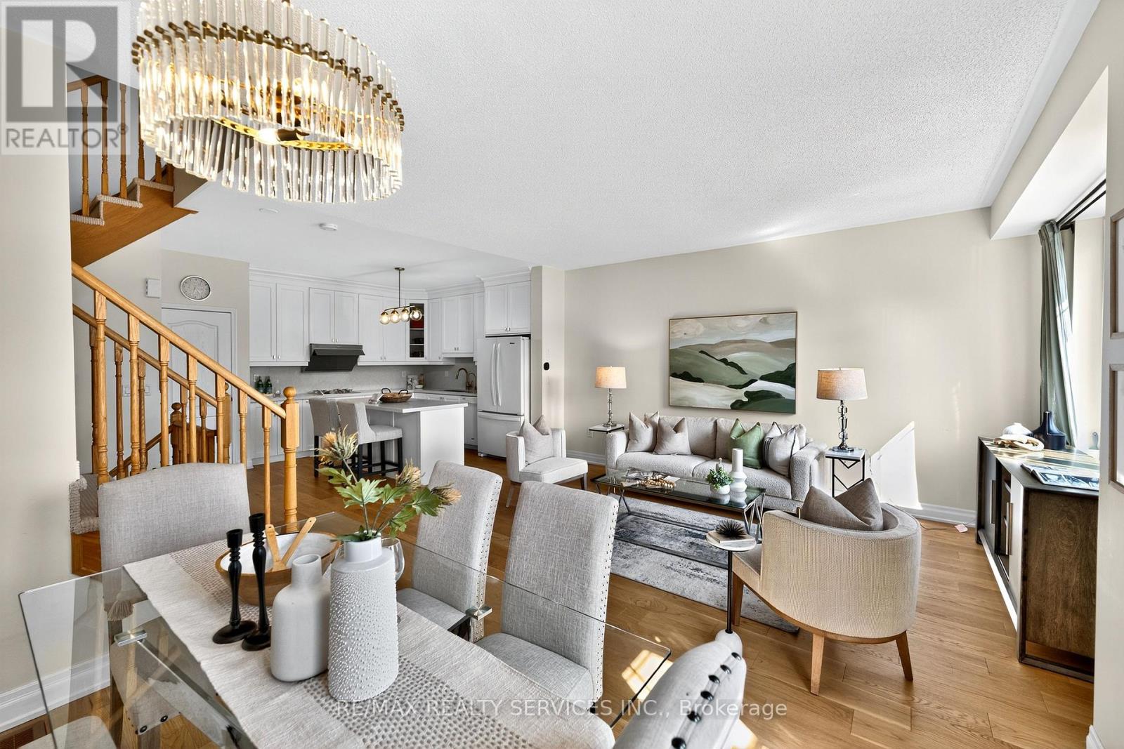 Photo 14 of 7 Alnwick Avenue, Caledon ON