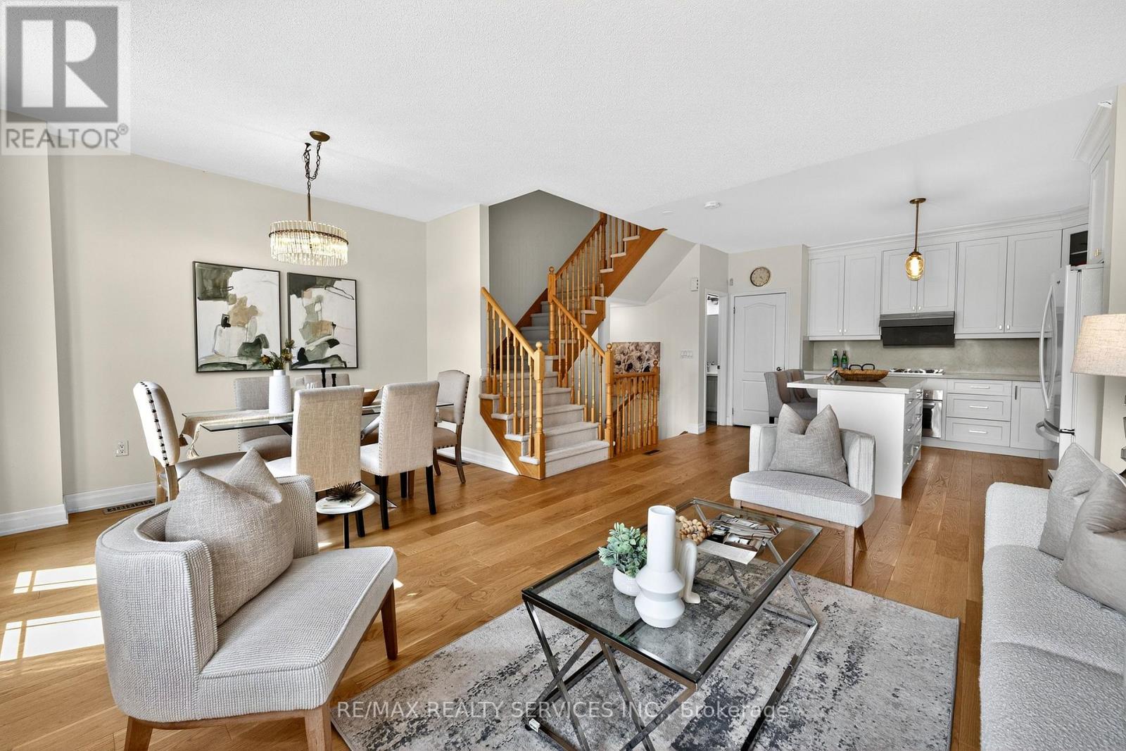 Photo 15 of 7 Alnwick Avenue, Caledon ON