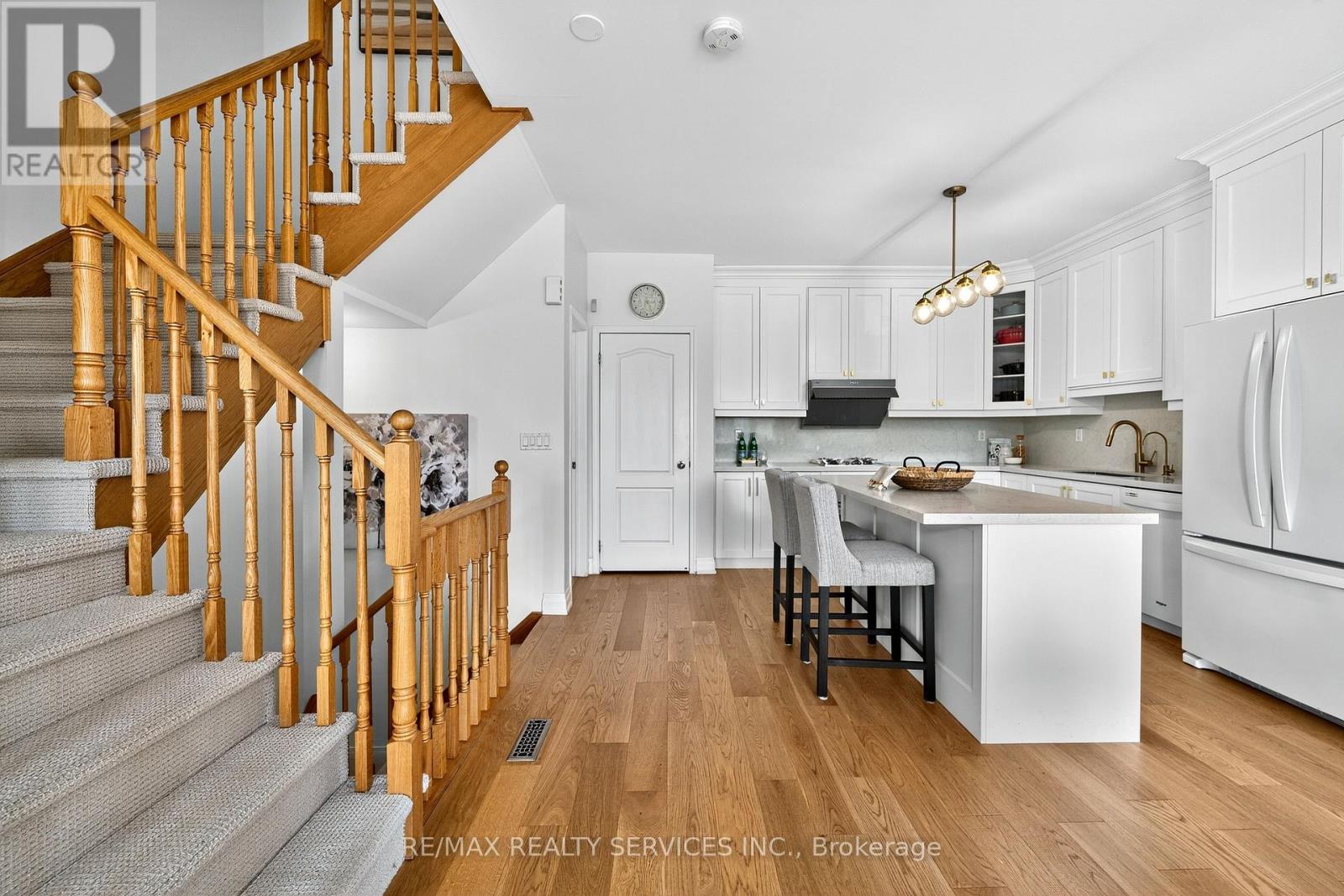 Photo 16 of 7 Alnwick Avenue, Caledon ON