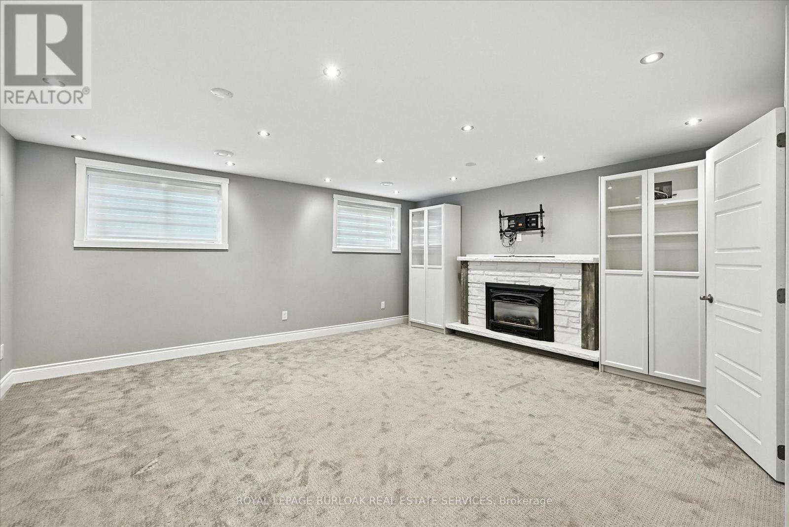 Photo 29 of 1059 Marley Crescent, Burlington ON