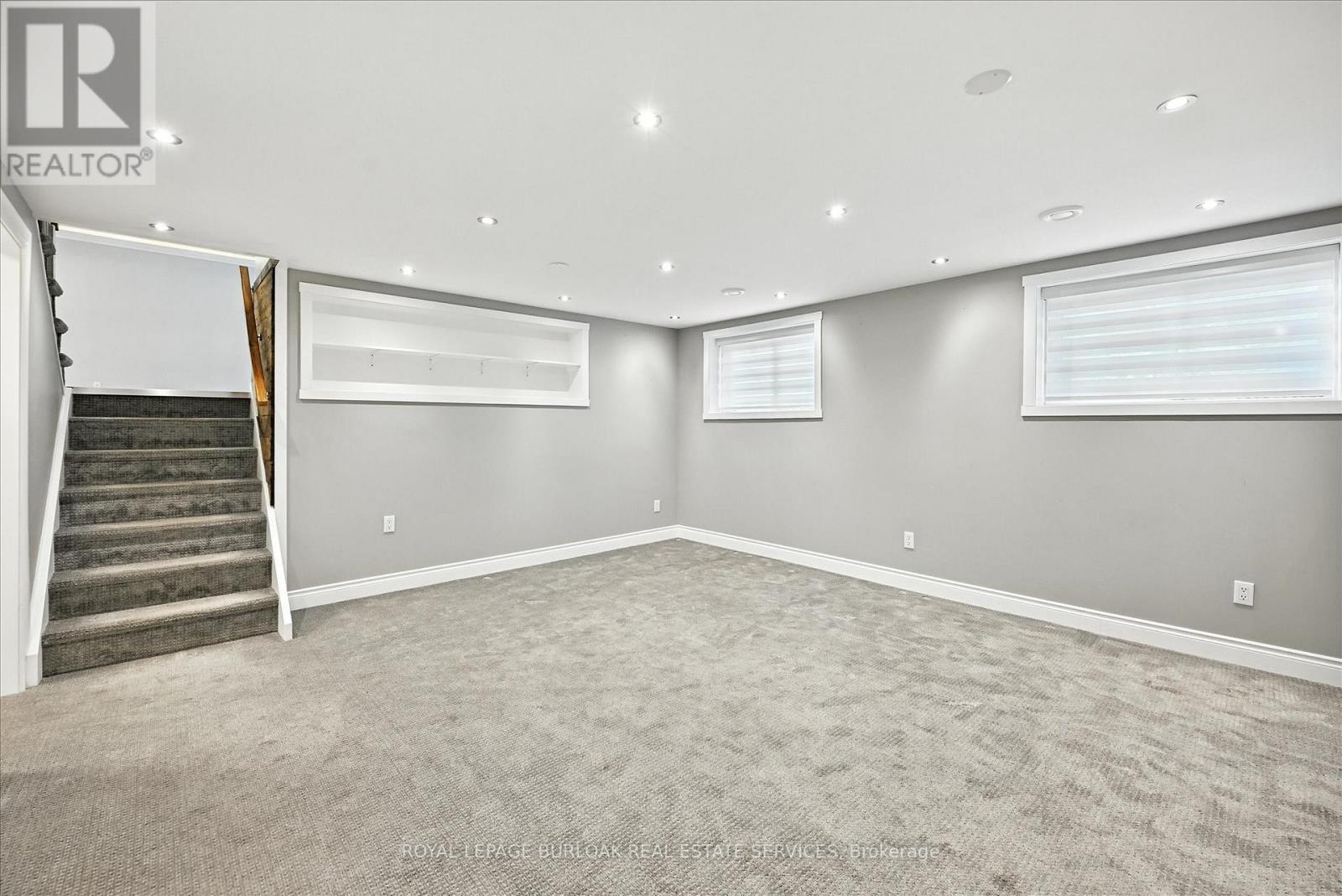 Photo 30 of 1059 Marley Crescent, Burlington ON