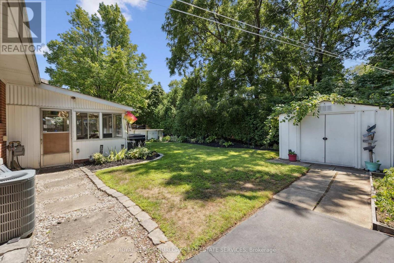 Photo 48 of 1059 Marley Crescent, Burlington ON