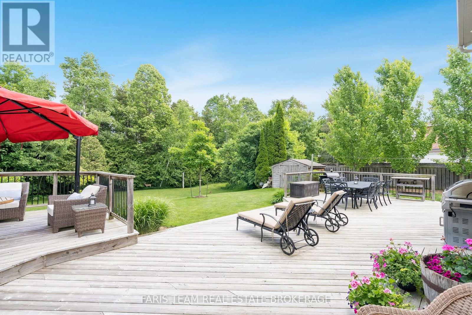 Photo 33 of 68 Marilyn Street, Caledon ON