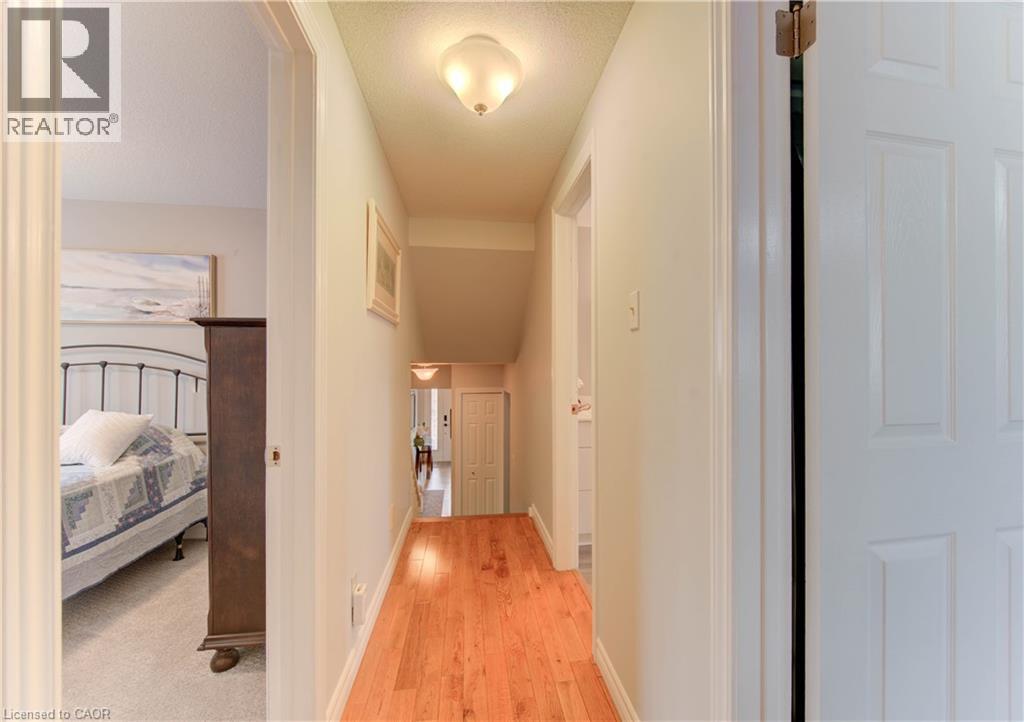 Photo 35 of 12 Mccabe Court, Kitchener ON