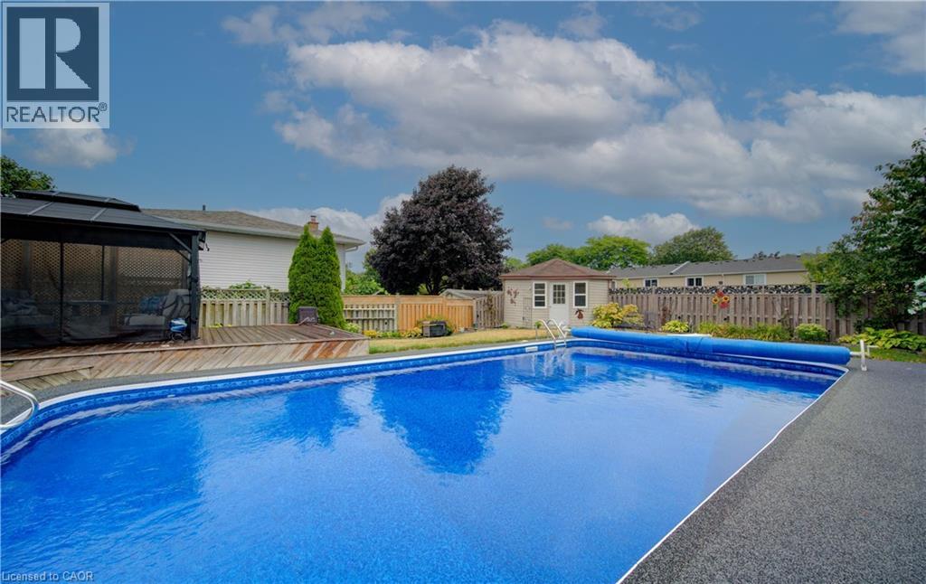 Photo 1 of 12 Mccabe Court, Kitchener ON