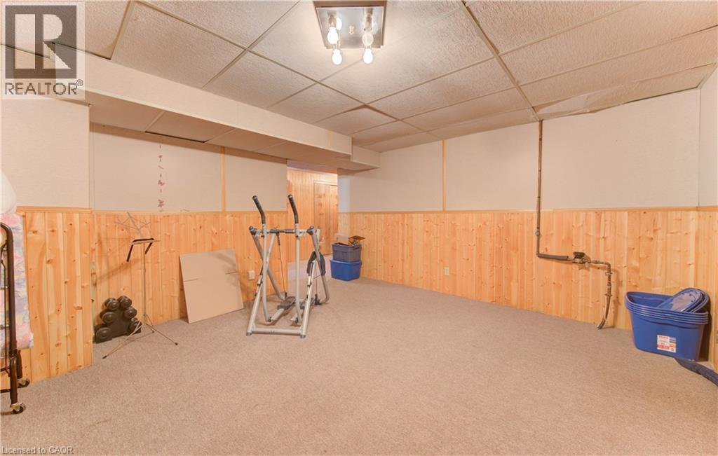 Photo 31 of 12 Mccabe Court, Kitchener ON