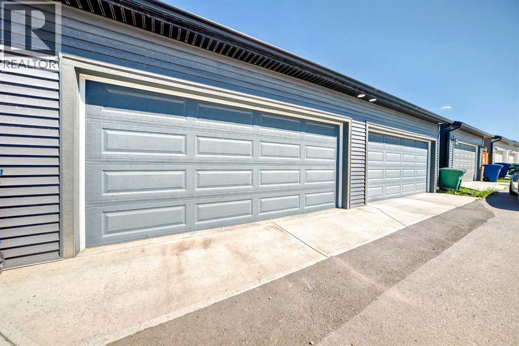 Photo 14 of 1035 Lanark Boulevard Se, Airdrie AB