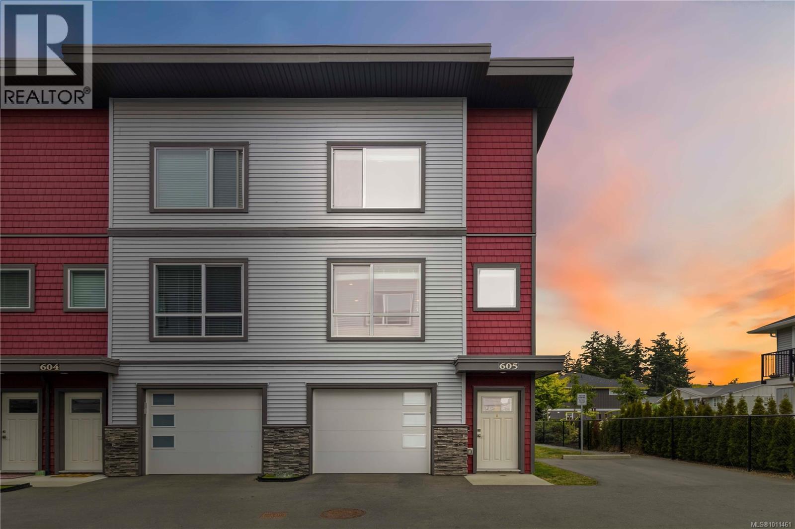 Photo 15 of 605 3351 Luxton Rd, Langford BC