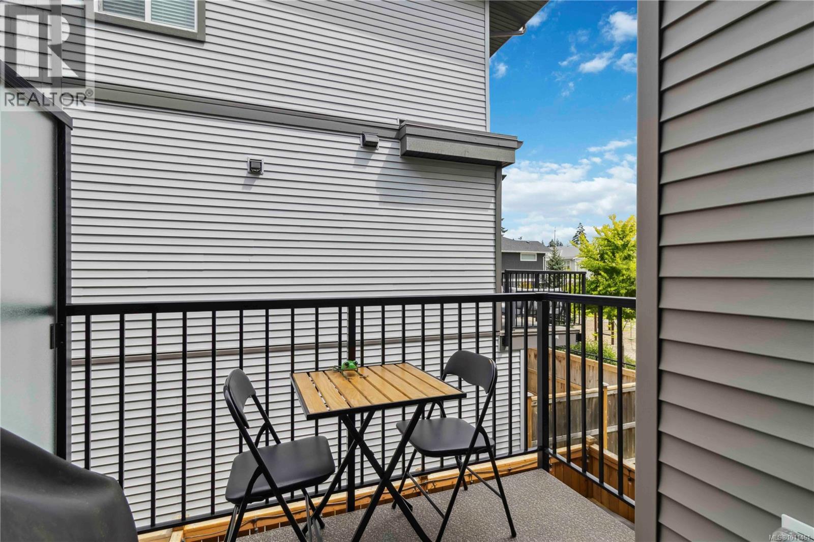 Photo 19 of 605 3351 Luxton Rd, Langford BC