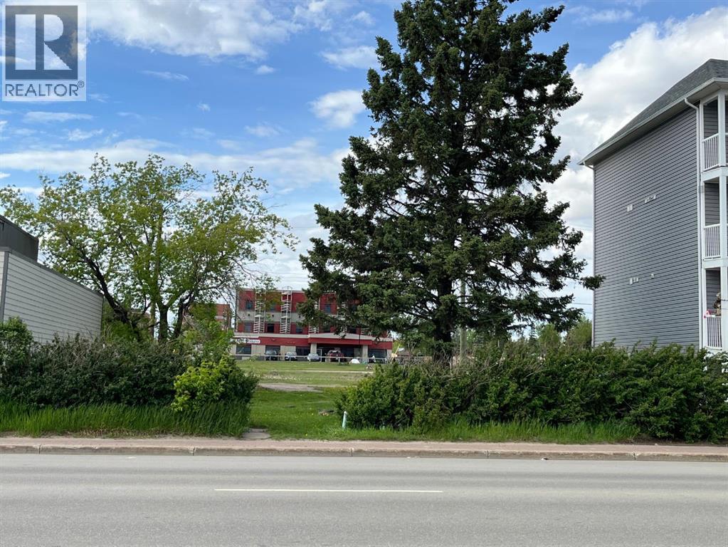 Photo 1 of 9716 100 Avenue, Grande Prairie AB