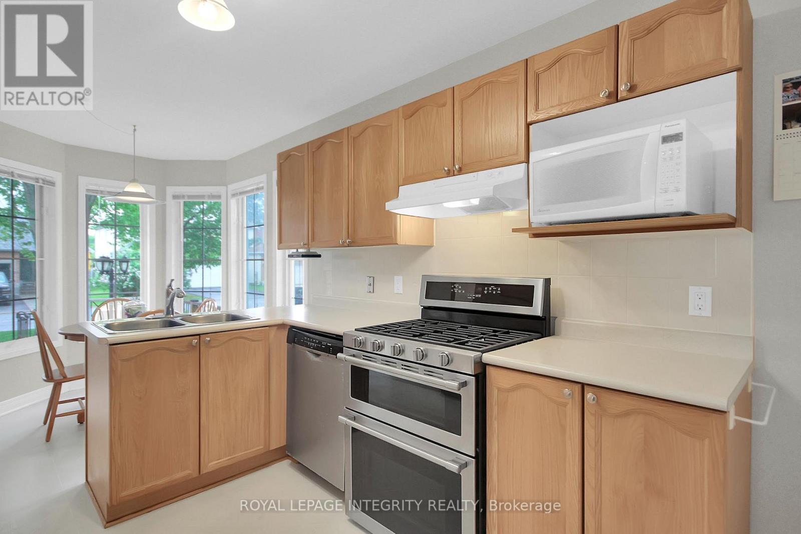 Photo 24 of 22 Halkirk Avenue, Ottawa ON