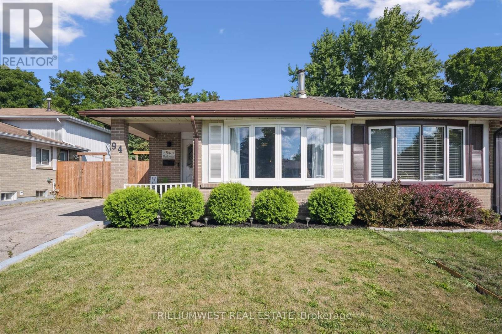 Photo 33 of 94 Markwood Drive, Kitchener ON