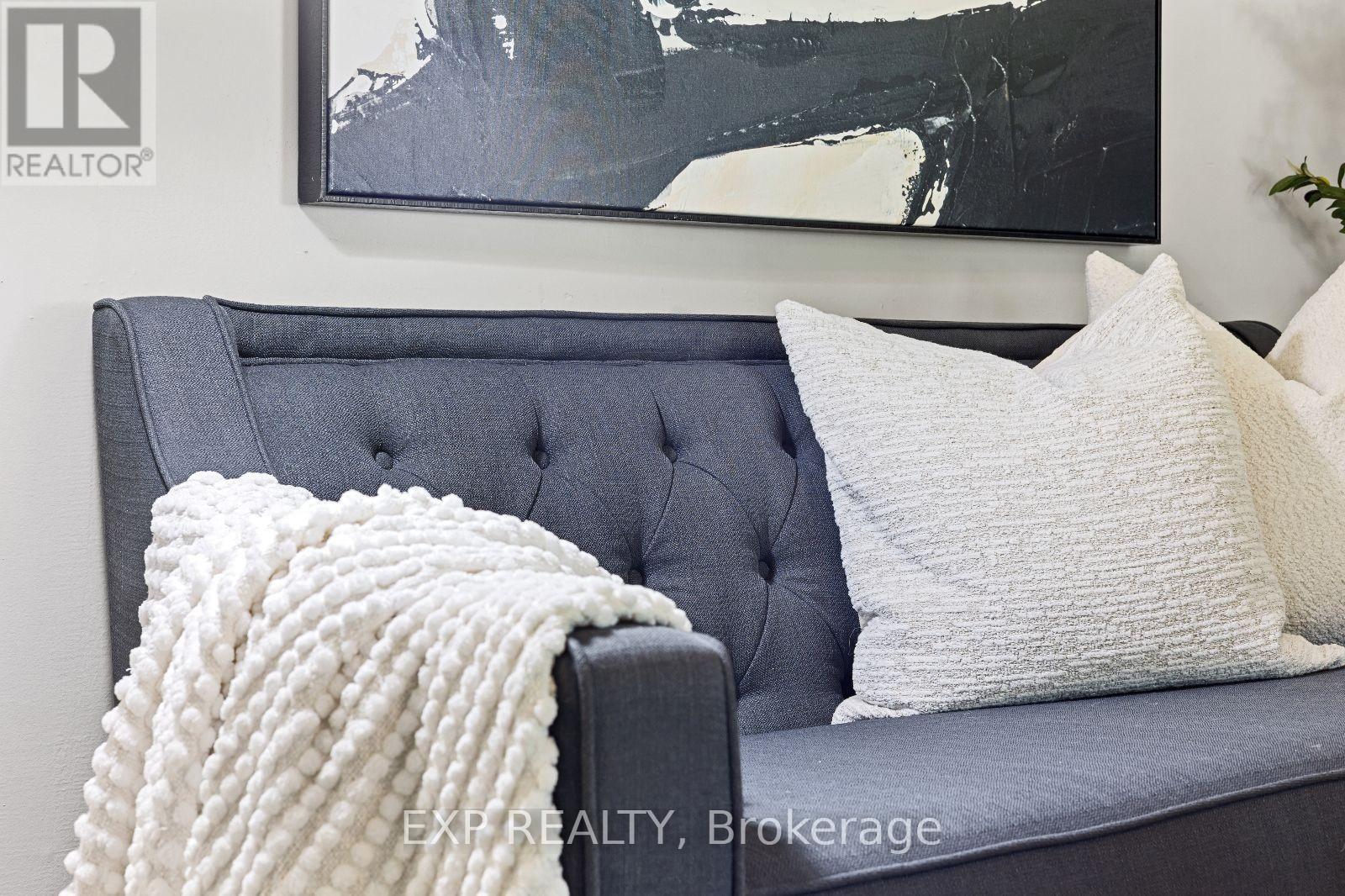 Photo 34 of 117 Stuart Street, London East ON