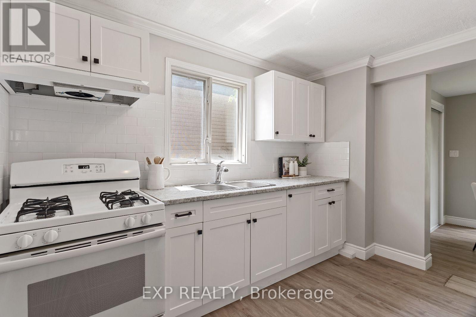 Photo 14 of 117 Stuart Street, London East ON