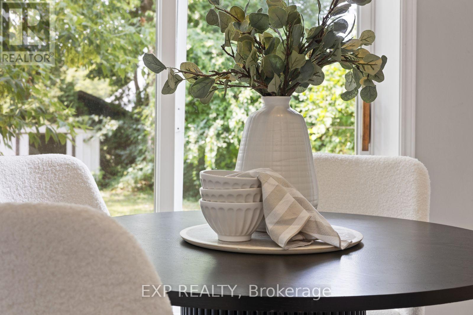 Photo 18 of 117 Stuart Street, London East ON