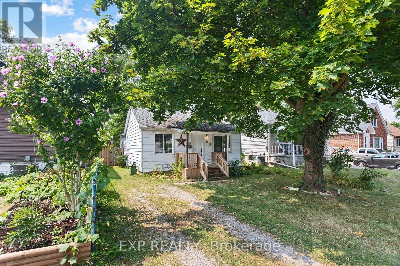 Photo 5 of 117 Stuart Street, London East ON