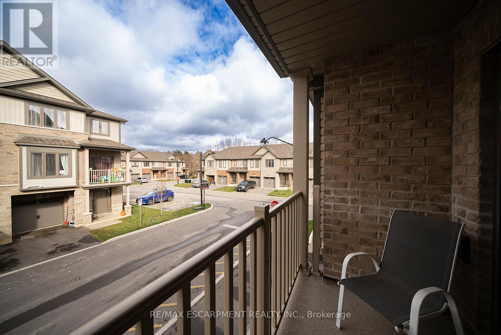 Photo 2 of 119 77 Diana Avenue, Brantford ON