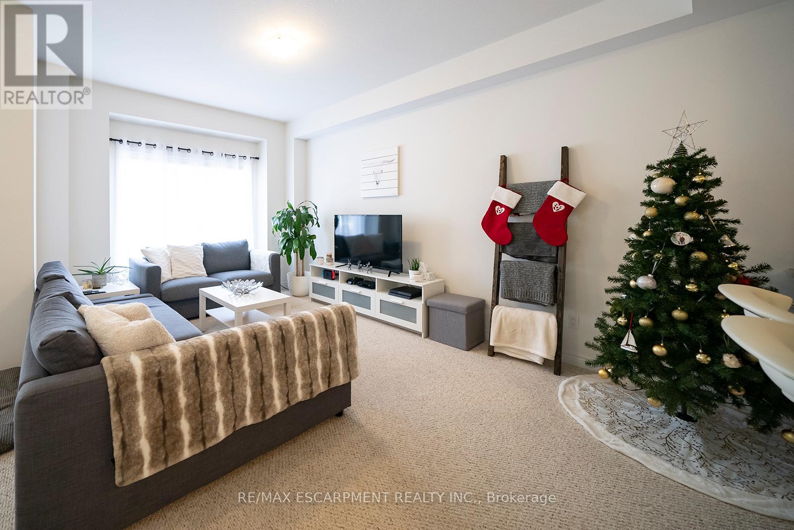 Photo 18 of 119 77 Diana Avenue, Brantford ON