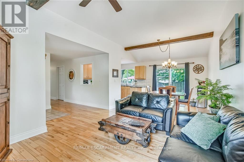 Photo 41 of 8 Beach Road, Haldimand ON