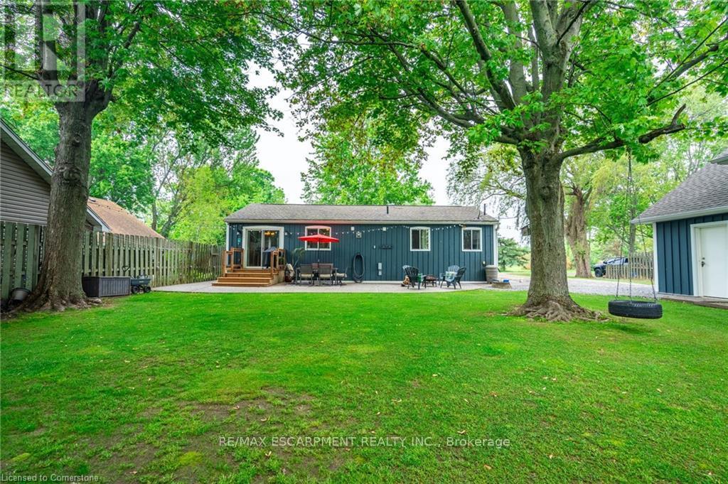 Photo 23 of 8 Beach Road, Haldimand ON