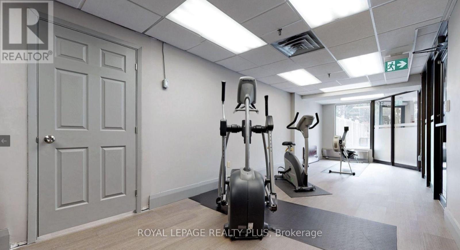 Photo 32 of 2306 8 Lisa Street, Brampton ON