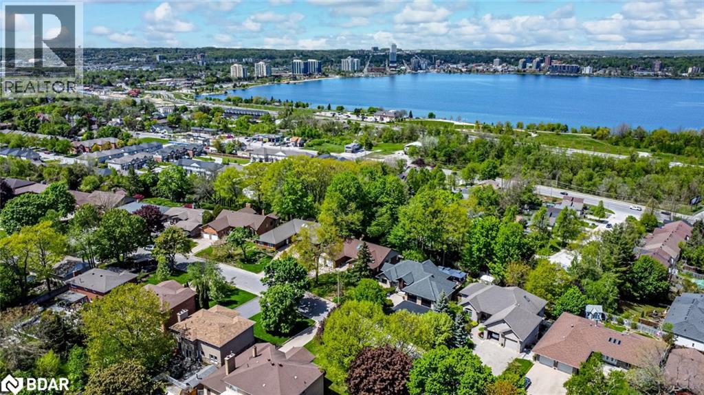 Photo 29 of 64 Woodcrest Road, Barrie ON