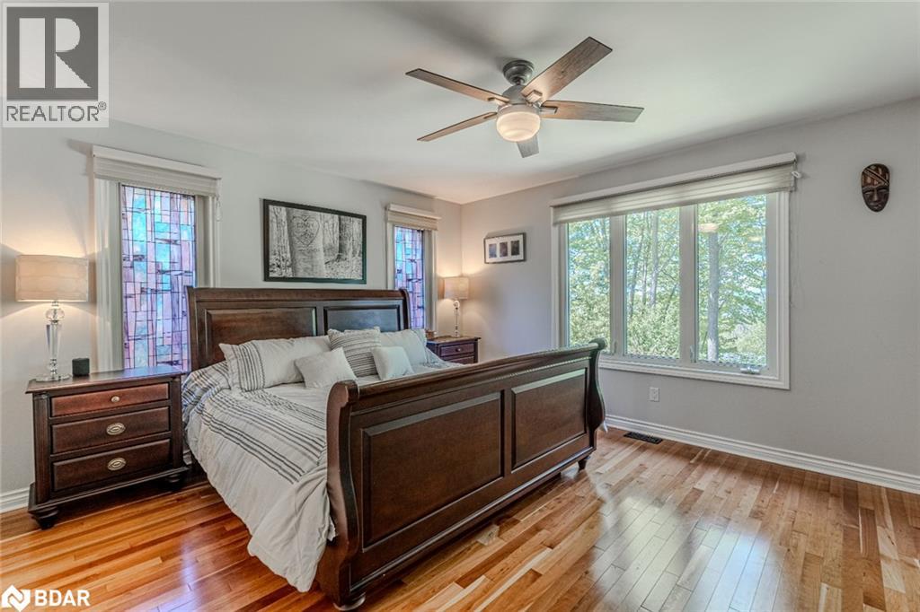 Photo 28 of 64 Woodcrest Road, Barrie ON