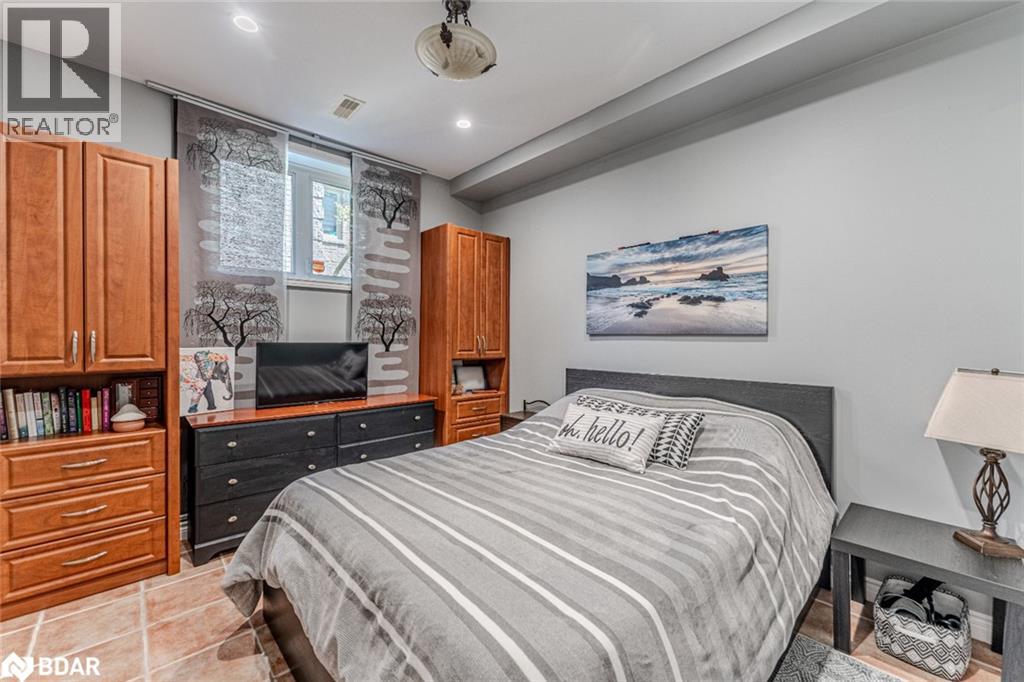 Photo 7 of 64 Woodcrest Road, Barrie ON