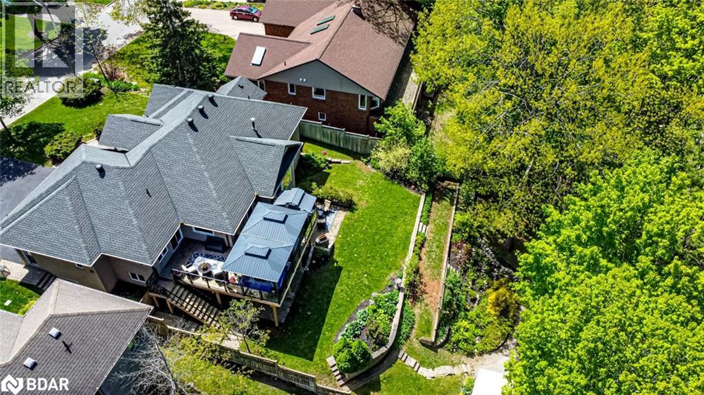 Photo 31 of 64 Woodcrest Road, Barrie ON