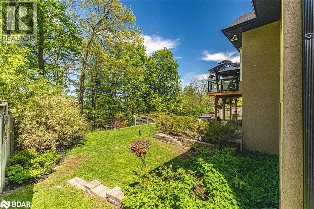 Photo 24 of 64 Woodcrest Road, Barrie ON