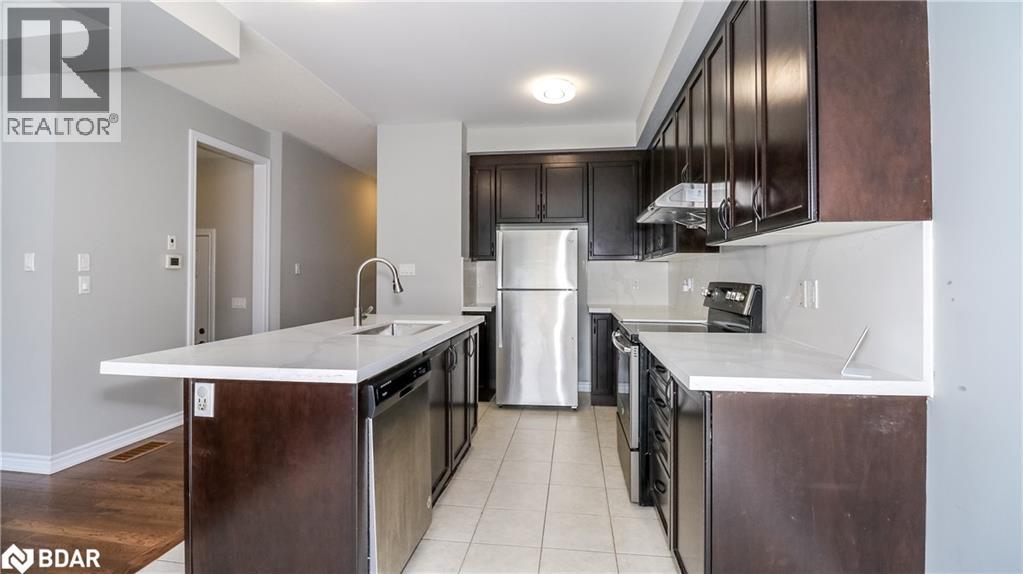 Photo 11 of 53 Mondial Crescent Crescent, East Gwillimbury ON
