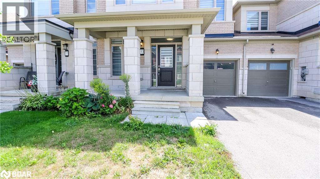 Photo 4 of 53 Mondial Crescent Crescent, East Gwillimbury ON